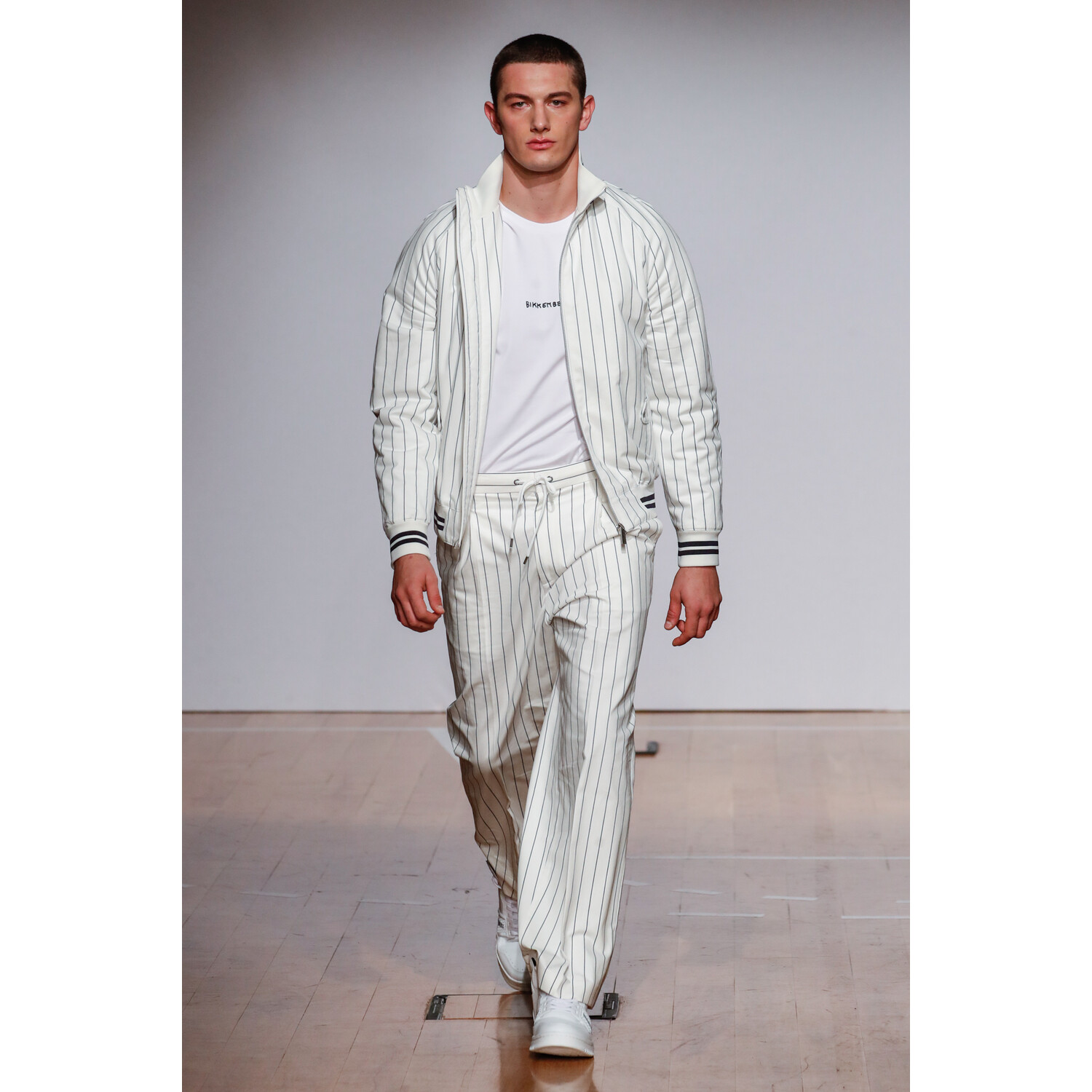 Фото Bikkembergs Pre-Fall 2020 / Bikkembergs осень-зима 2020